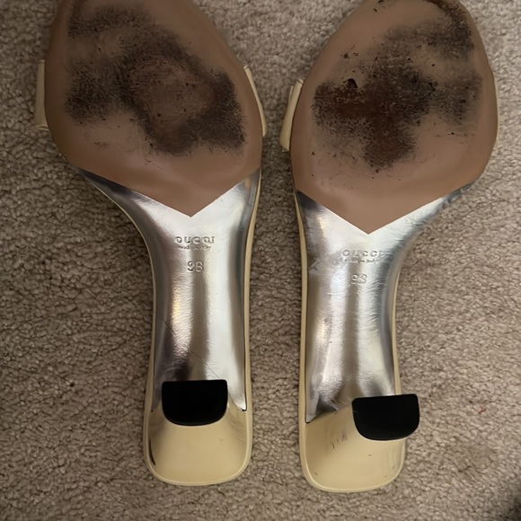 Gucci Bone Color Heels - Picture 3 of 3